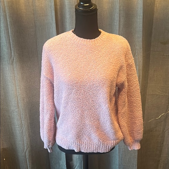 UGG Pink Crew Neck Sweater with Cozy Texture - Picture 1 of 4